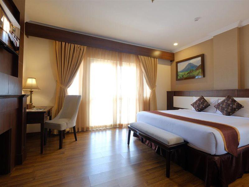 Hotel Royal Darmo Malioboro